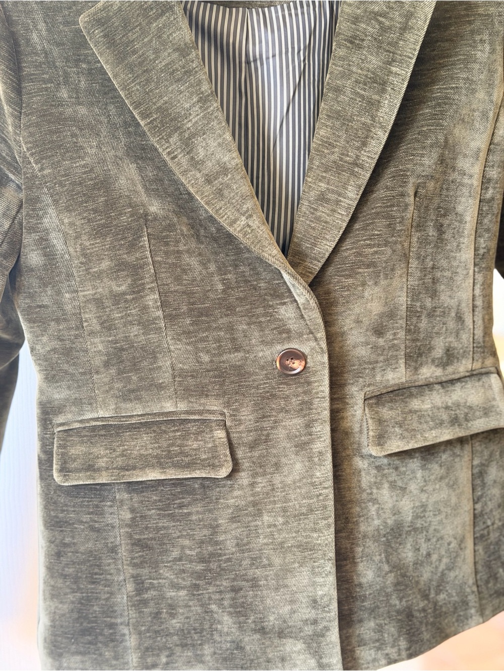 Greylin Olive Green Velvet Blazer - Picture 6 of 6